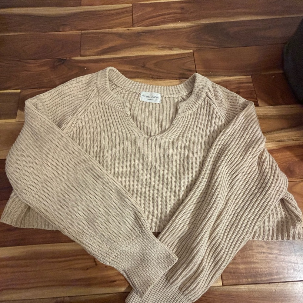 Urban Outfitters Cream V-Neck Sweater Chunky Knit Cozy